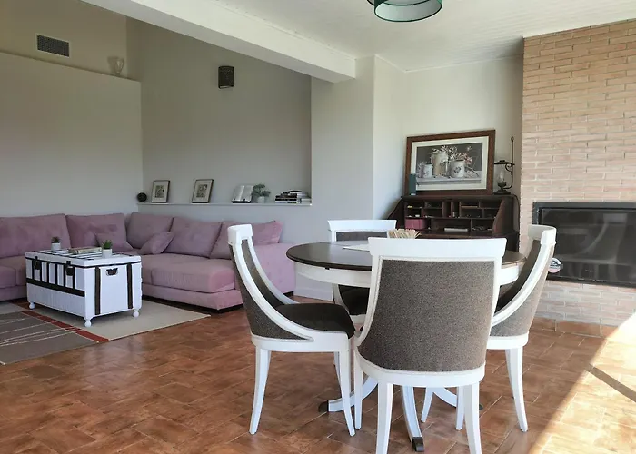 La Mirada De Amelia Tabera de Abajo